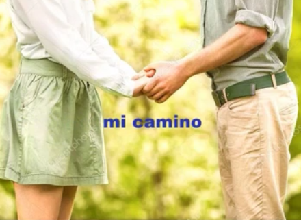 hombre y mujer abrazados